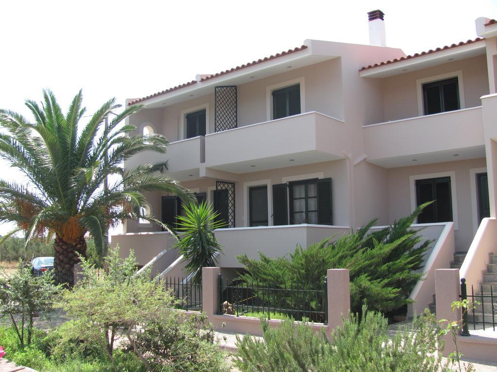 Lakonia Bay Apartments أركانجيلوس المظهر الخارجي الصورة