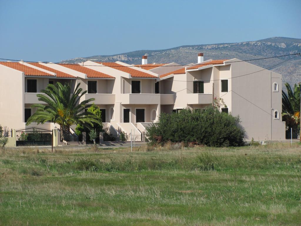 Lakonia Bay Apartments أركانجيلوس المظهر الخارجي الصورة