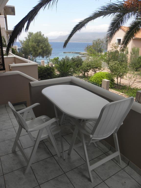 Lakonia Bay Apartments أركانجيلوس المظهر الخارجي الصورة